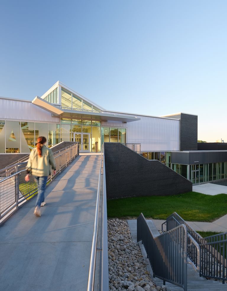 MCC Foglia CATI Ross Barney Architects Kendall Mc Caugherty Photo 1957 003