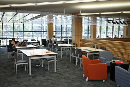 U of F Library 23