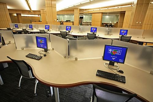 U of F Library 31