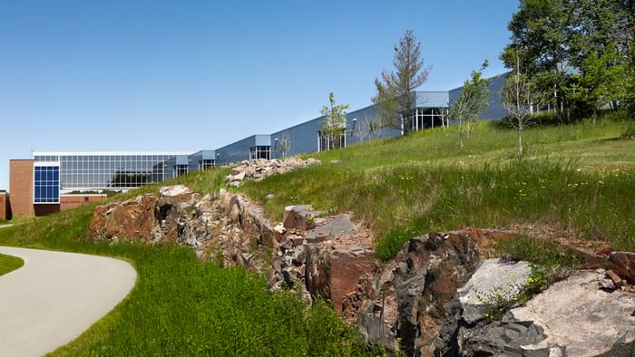 001 WEB READY Ross Barney Lake Superior College Health Sciences Duluth
