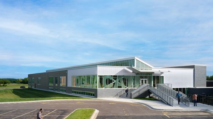 7 2025 Mc Henry County College Thumbnail